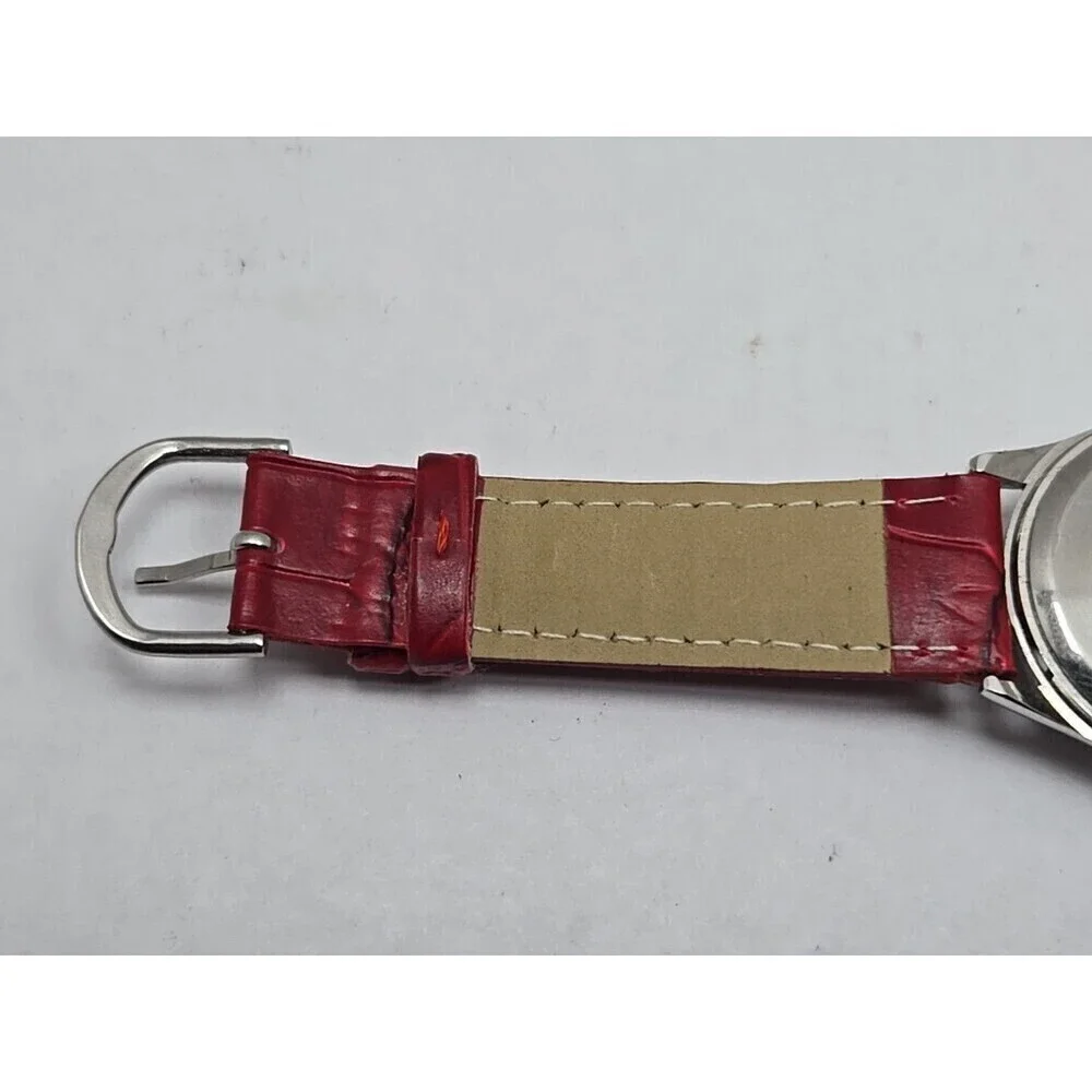 WYL Snowman Christmas Quartz Watch Red Leather Strap Novelty New Battery USA 3D